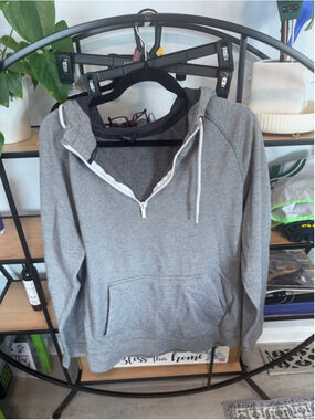 Men's Layer 8 Gray & Black Hoodie XL